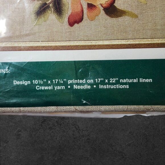 Elsa Williams Creative Crewelwork Floral Kit Linen Yarn Vintage Open Needle Gone - Picture 3 of 3